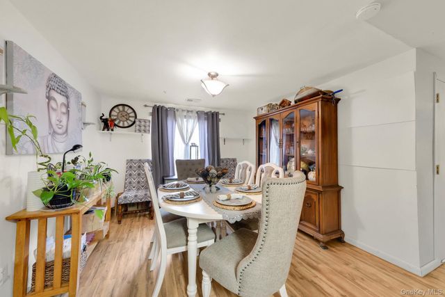 15 Birchwood Road, Medford, NY 11763