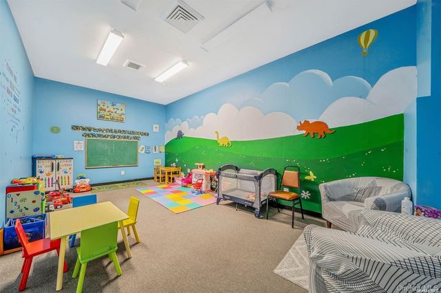 15 Birchwood Road, Medford, NY 11763