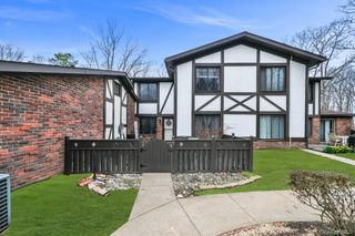 15 Birchwood Road, Medford, NY 11763