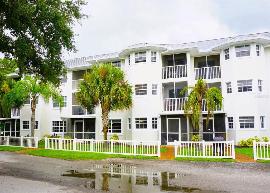 2077 WETLAND POINT 1301, Lutz, FL 33558