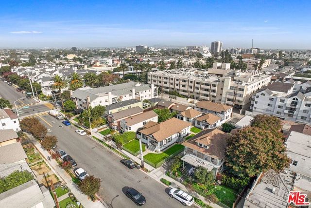 528 Daisy Avenue, Long Beach, CA 90802