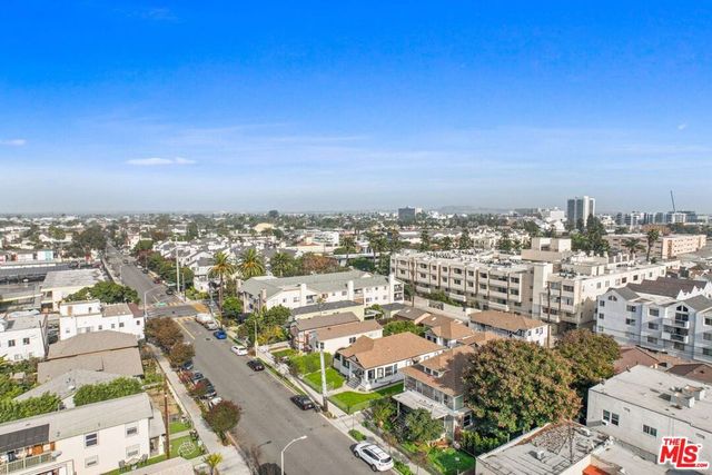 528 Daisy Avenue, Long Beach, CA 90802