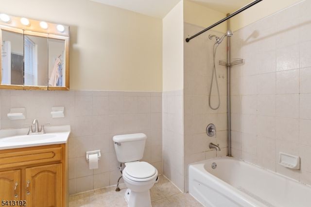 96 N 5Th St, Newark City, NJ 07107