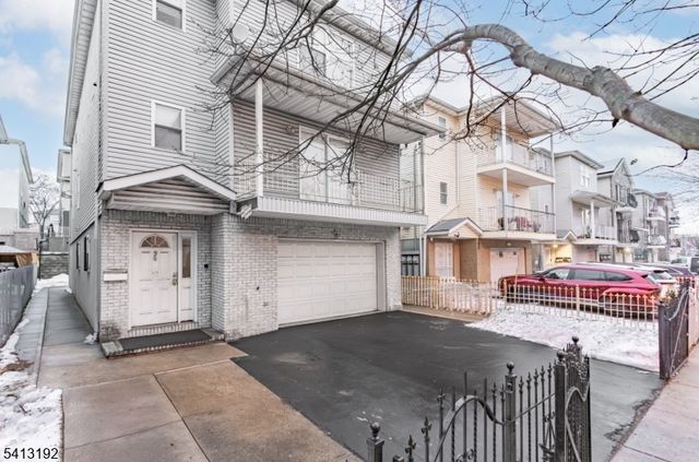 96 N 5Th St, Newark City, NJ 07107