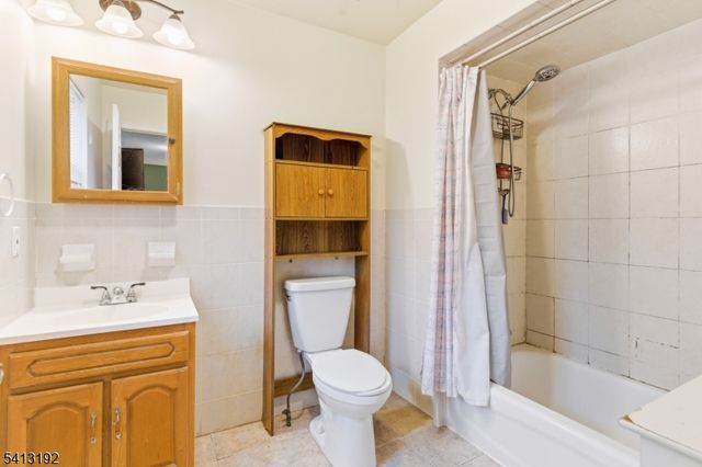 96 N 5Th St, Newark City, NJ 07107