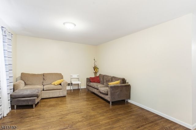 96 N 5Th St, Newark City, NJ 07107