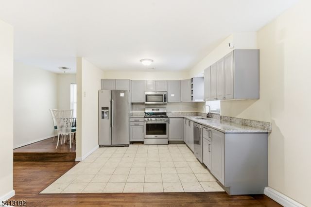 96 N 5Th St, Newark City, NJ 07107