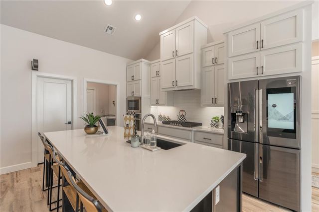 15405 Jasper Lane, Edmond, OK 73013