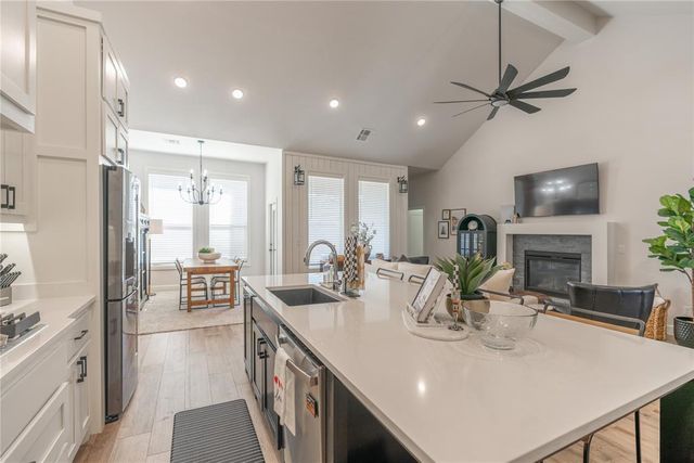 15405 Jasper Lane, Edmond, OK 73013
