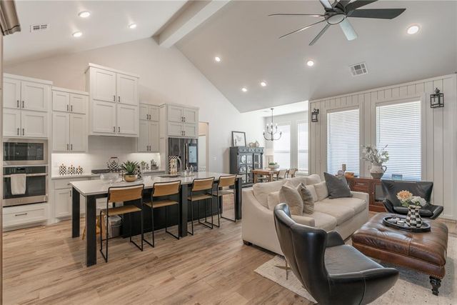 15405 Jasper Lane, Edmond, OK 73013