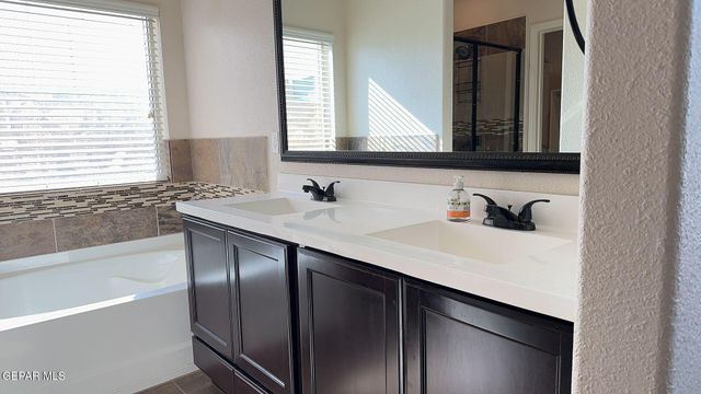 14968 Boer Trl Avenue, El Paso, TX 79938