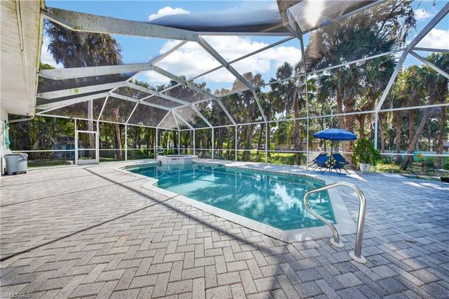 519 Prospect AVE, Lehigh Acres, FL 33972