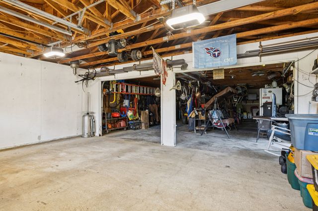 1010 Chadwell Dr, Madison, TN 37115