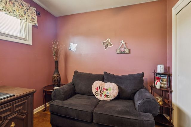 1010 Chadwell Dr, Madison, TN 37115