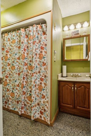 1010 Chadwell Dr, Madison, TN 37115