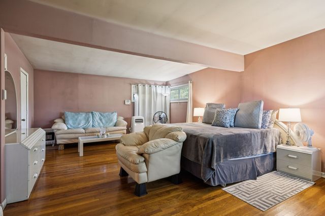 1010 Chadwell Dr, Madison, TN 37115