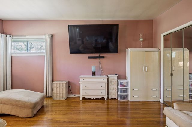 1010 Chadwell Dr, Madison, TN 37115