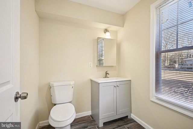 195 CHEWS LANDING RD, Clementon, NJ 08021