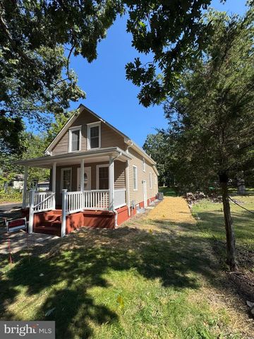 195 CHEWS LANDING RD, Clementon, NJ 08021