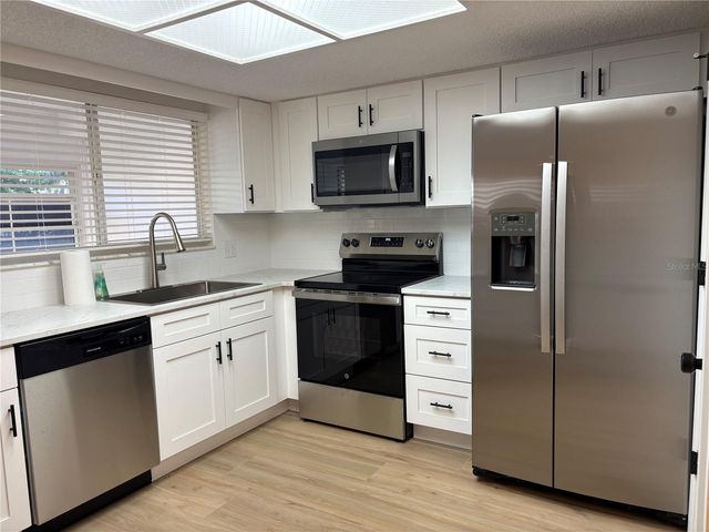 1455 RIDGE LAKE COURT, Lakeland, FL 33801