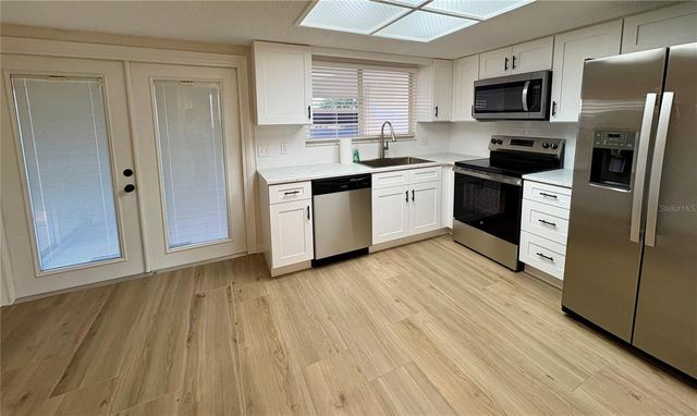 1455 RIDGE LAKE COURT, Lakeland, FL 33801