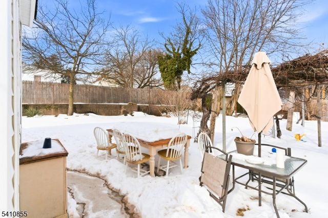 135 Dixon Ave, Paterson City, NJ 07501