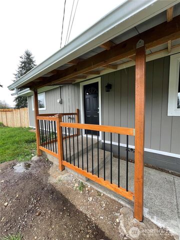 501 N 12th Street, Elma, WA 98541