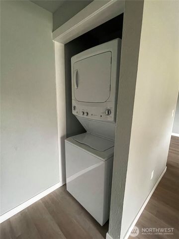 501 N 12th Street, Elma, WA 98541