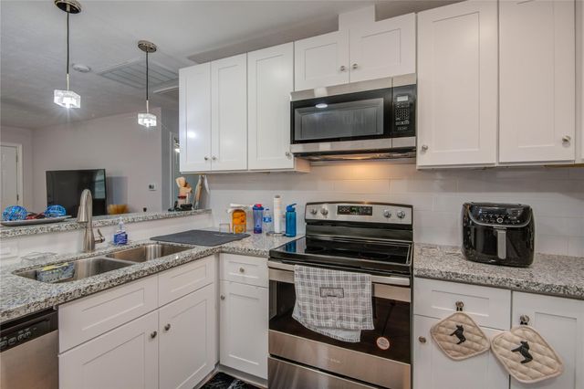 6834 New York Street, Houston, TX 77021