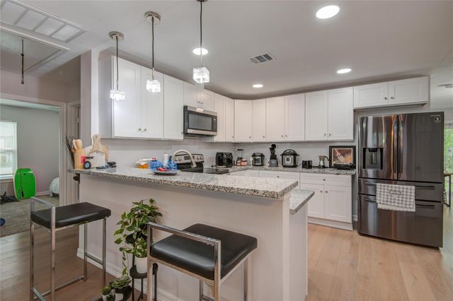 6834 New York Street, Houston, TX 77021