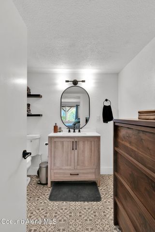 17454 E NORTH SHORE LN, Bayview, ID 83803