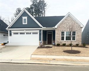607 Tranquility DR, Williamsburg, VA 23185
