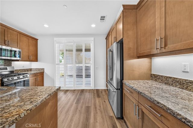 26517 Roseate Circle, Menifee, CA 92584