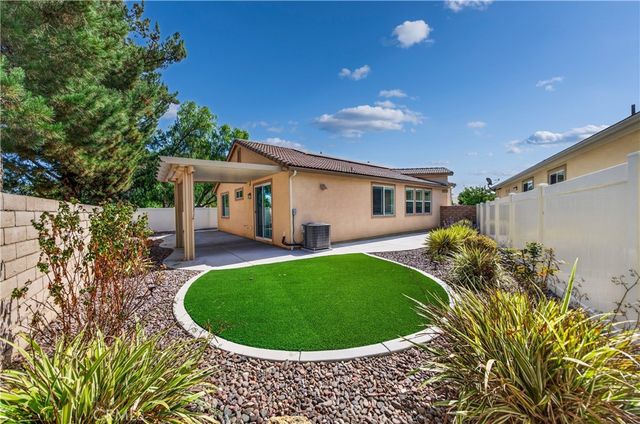 26517 Roseate Circle, Menifee, CA 92584