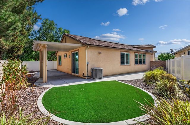 26517 Roseate Circle, Menifee, CA 92584