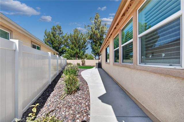 26517 Roseate Circle, Menifee, CA 92584