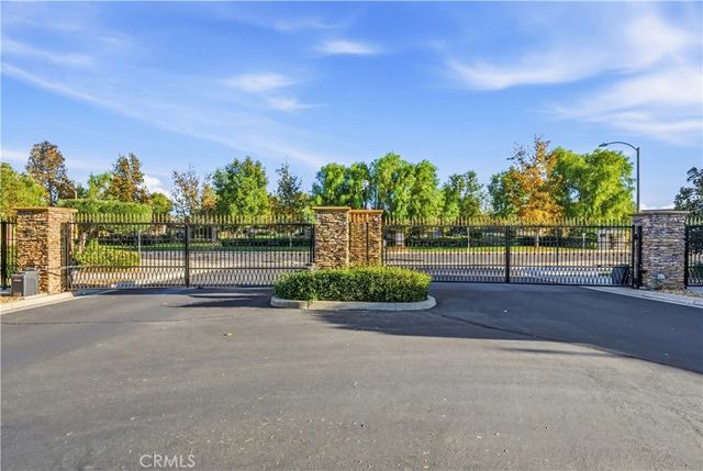 26517 Roseate Circle, Menifee, CA 92584