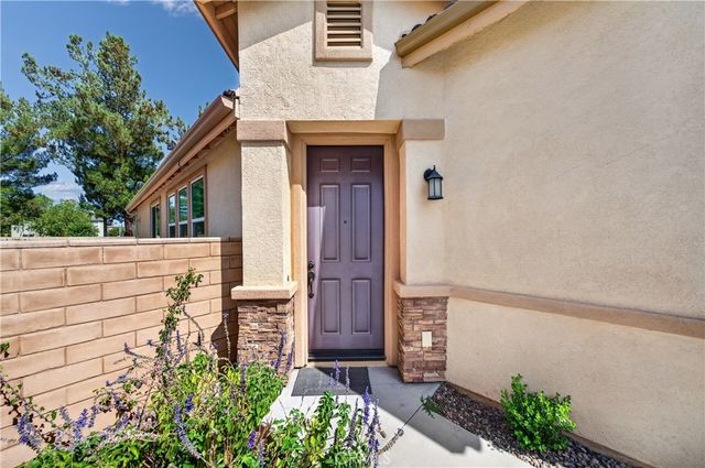 26517 Roseate Circle, Menifee, CA 92584