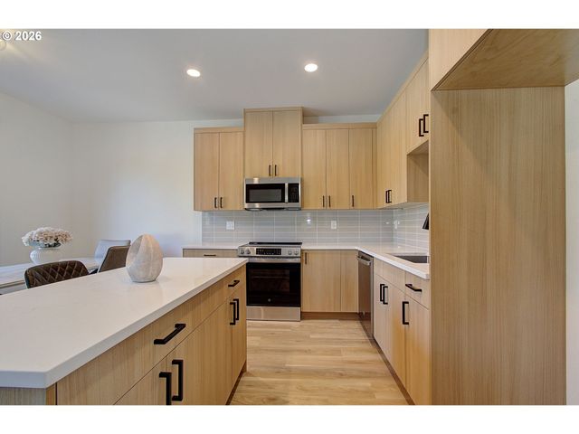 7022 Ne 131ST St, Vancouver, WA 98686