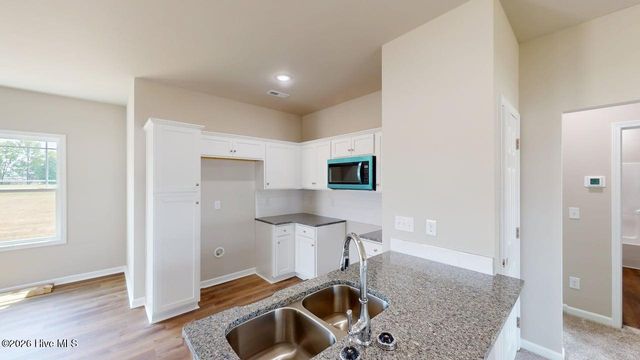102 Kendall Farms Drive, Goldsboro, NC 27534