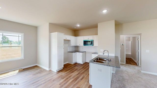 102 Kendall Farms Drive, Goldsboro, NC 27534