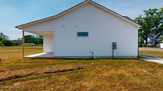 102 Kendall Farms Drive, Goldsboro, NC 27534