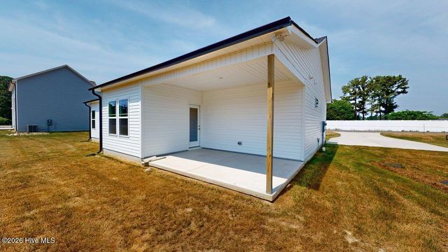 102 Kendall Farms Drive, Goldsboro, NC 27534