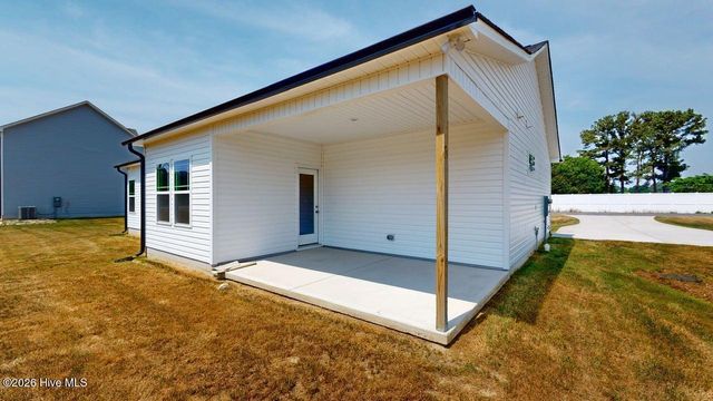 102 Kendall Farms Drive, Goldsboro, NC 27534