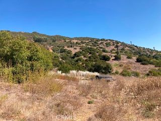 37 El Calamar Road, Temecula, CA 92590