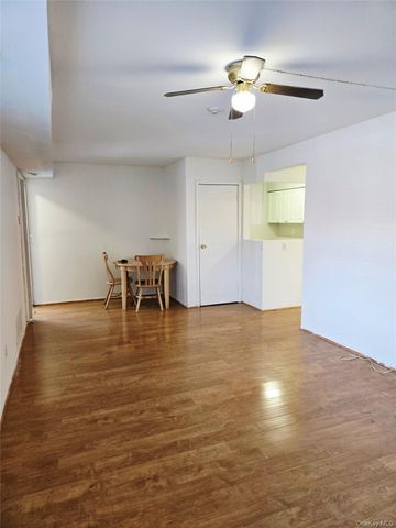 79 Pointe Circle South 79, Coram, NY 11727