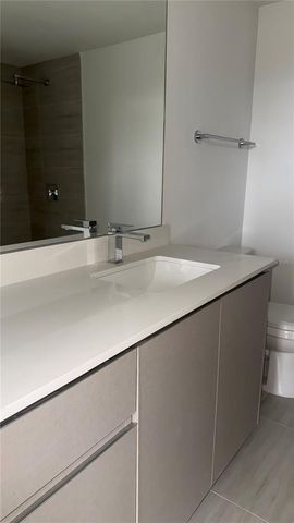 5587 MILLENIA PARK BOULEVARD 402, Orlando, FL 32839