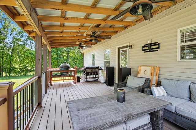 210 Brynlee Ct, Lewisburg, TN 37091