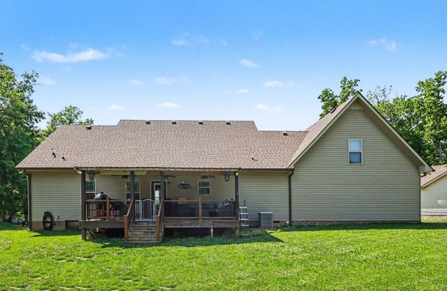 210 Brynlee Ct, Lewisburg, TN 37091