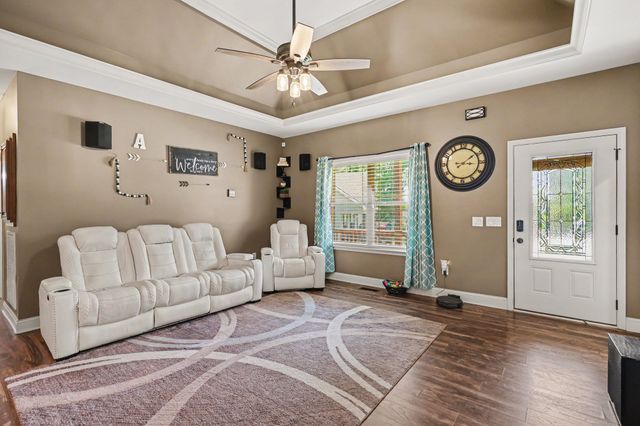 210 Brynlee Ct, Lewisburg, TN 37091